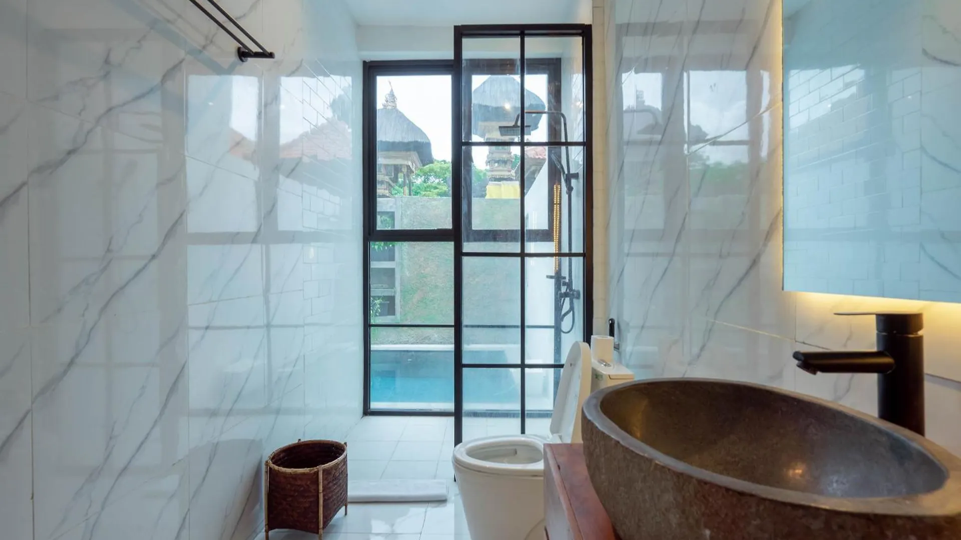 The Lavana Seminyak Loft 360 - 1 Bedroom Villa With Private Pool