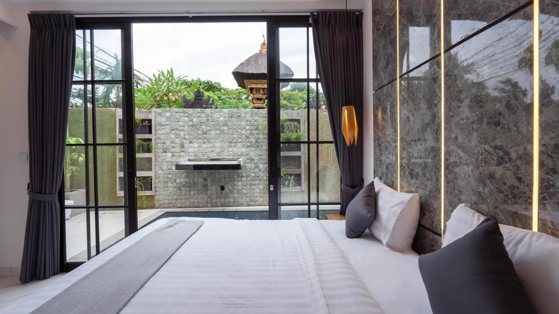 Hotel The Lavana Seminyak Loft 360 - 1 Bedroom Villa With Private Pool